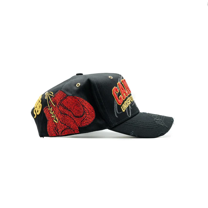 vista lateral derecho de la gorra dandy hats x canelo alvarez pound for pound