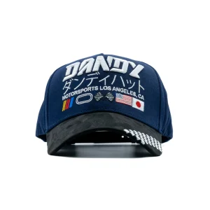 vista frontal de la gorra dandy racing de dandy hats